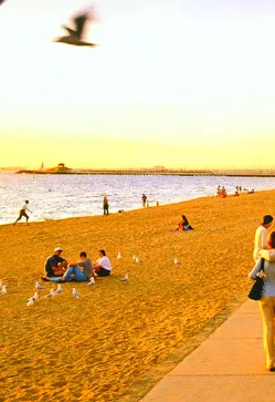 St-Kilda Beach