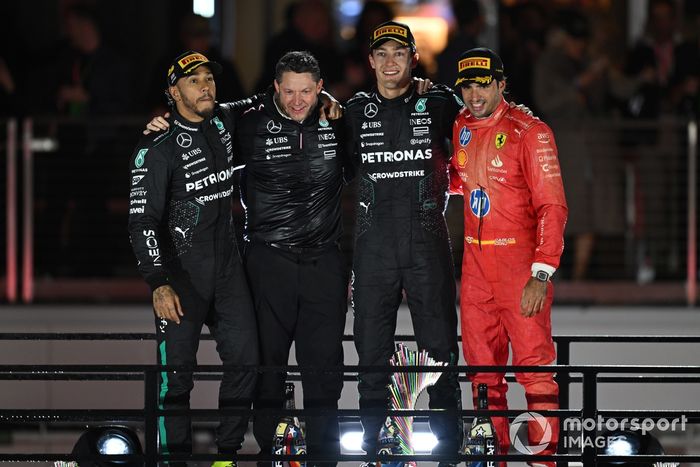 Lewis Hamilton, Mercedes-AMG F1 Team, 2nd position, the Mercedes trophy delegate, George Russell, Mercedes-AMG F1 Team, 1st position, Carlos Sainz, Scuderia Ferrari, 3rd position, on the podium