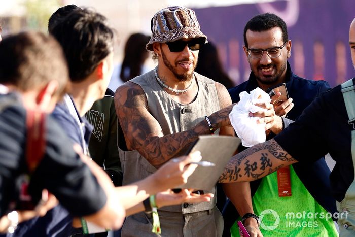 Lewis Hamilton, Mercedes-AMG F1 Team, signs autograph