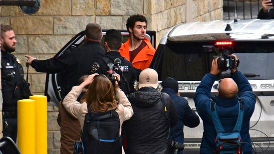 Suspect Luigi Mangione is taken into the Blair County Courthouse on Tuesday, Dec. 10, 2024, in Hollidaysburg, Pa. (AP / Janet Klingbeil )