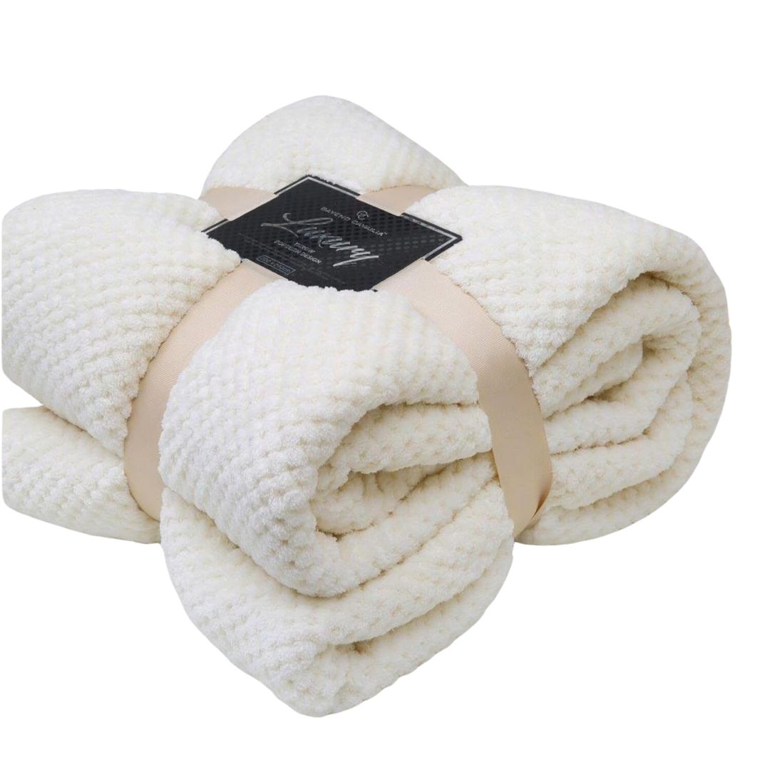 last minute christmas gifts cream fleece throw blanket