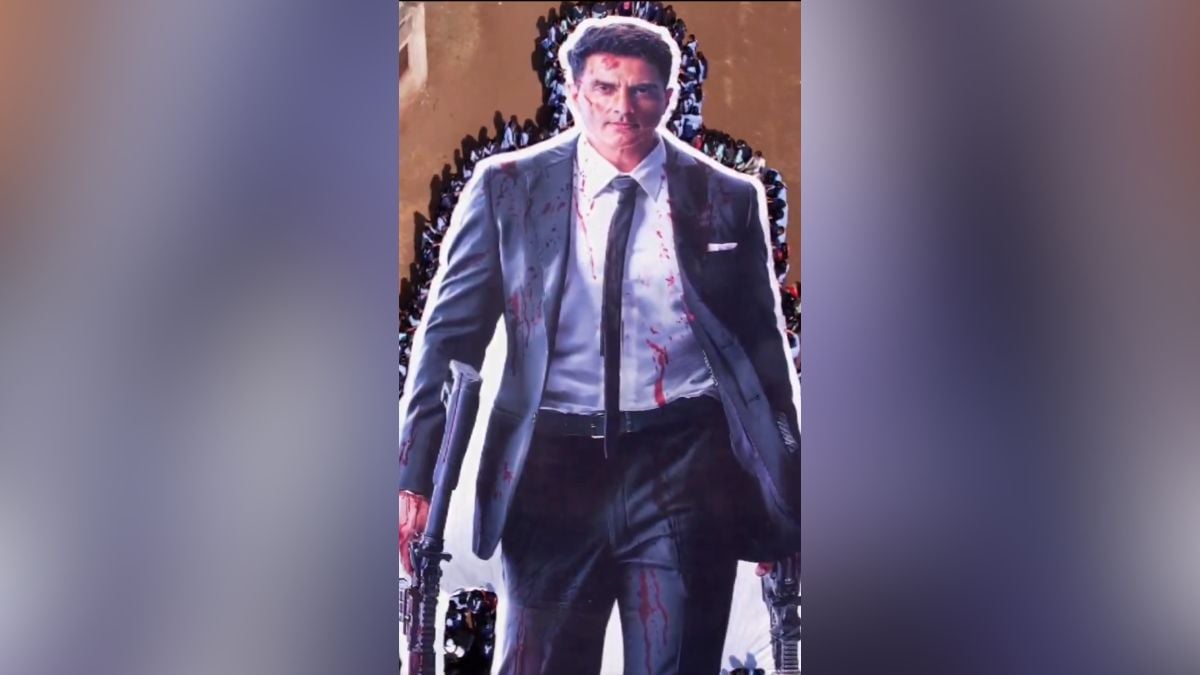 500 Solapur Students Honour Sonu Sood With 390-Foot Cutout Ahead Of Fateh Release (VIDEO)