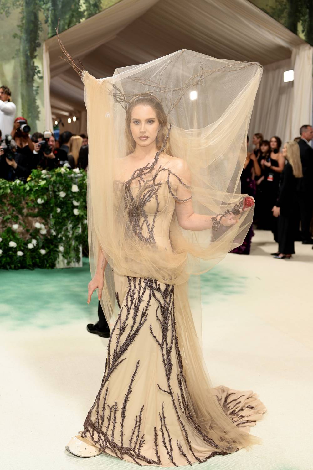 Lana Del Ray at The Met Gala 2024