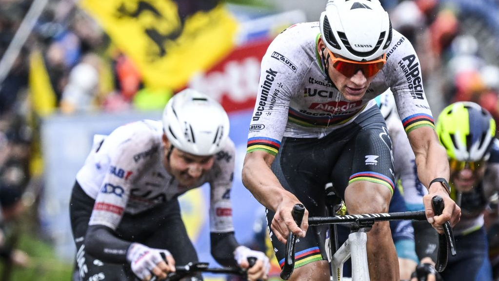 Team Alpecin-Deceuninck Dutch cyclist Mathieu van der Poel rides at the Paterberg hill during the men's Tour of Flanders one day cycling race in 2024